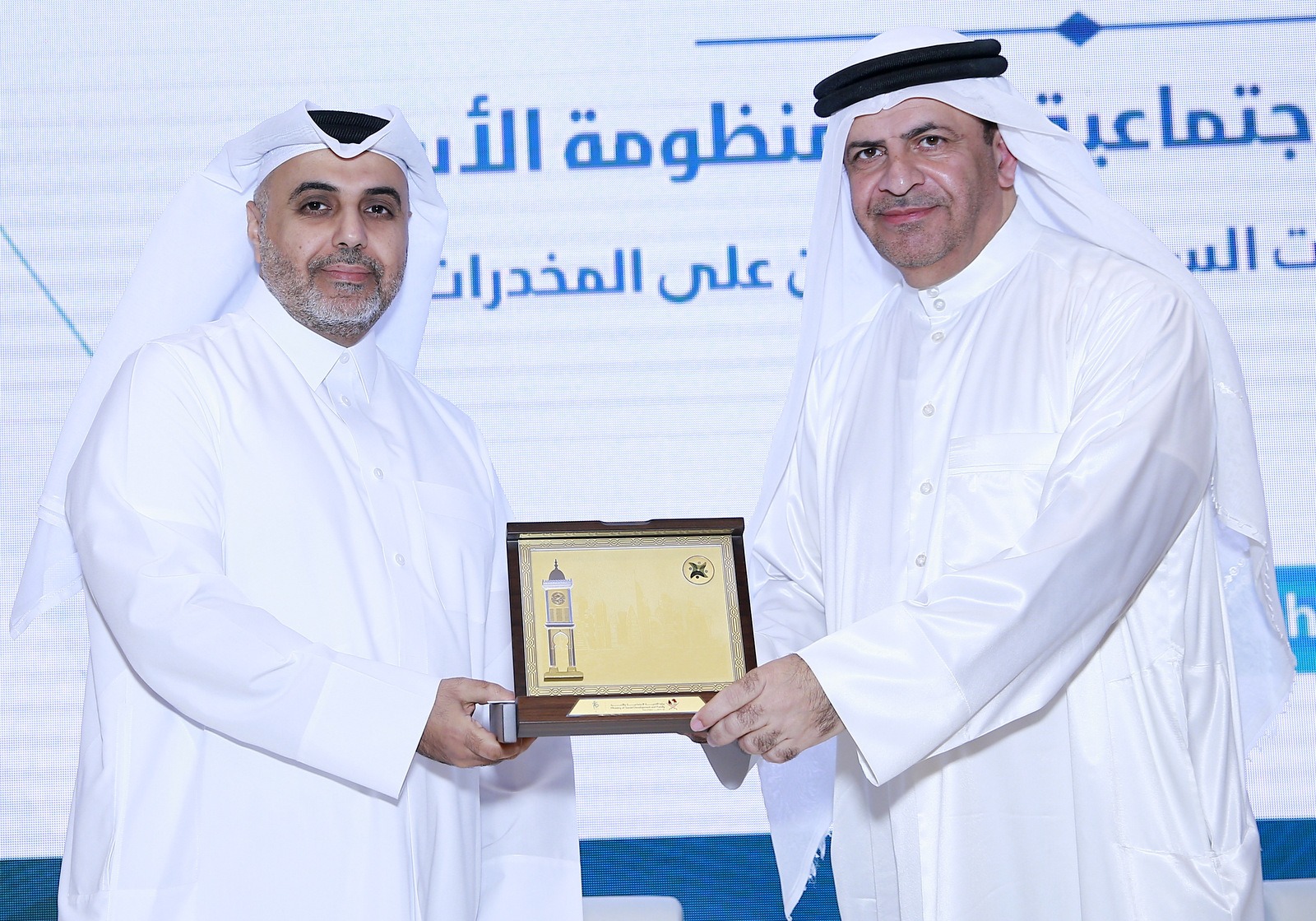 تعزيز الكفاءة الإجتماعية في منظومة الأسرة لمواجهة الانحرافات السلوكية والإدمان على المخدرات 08