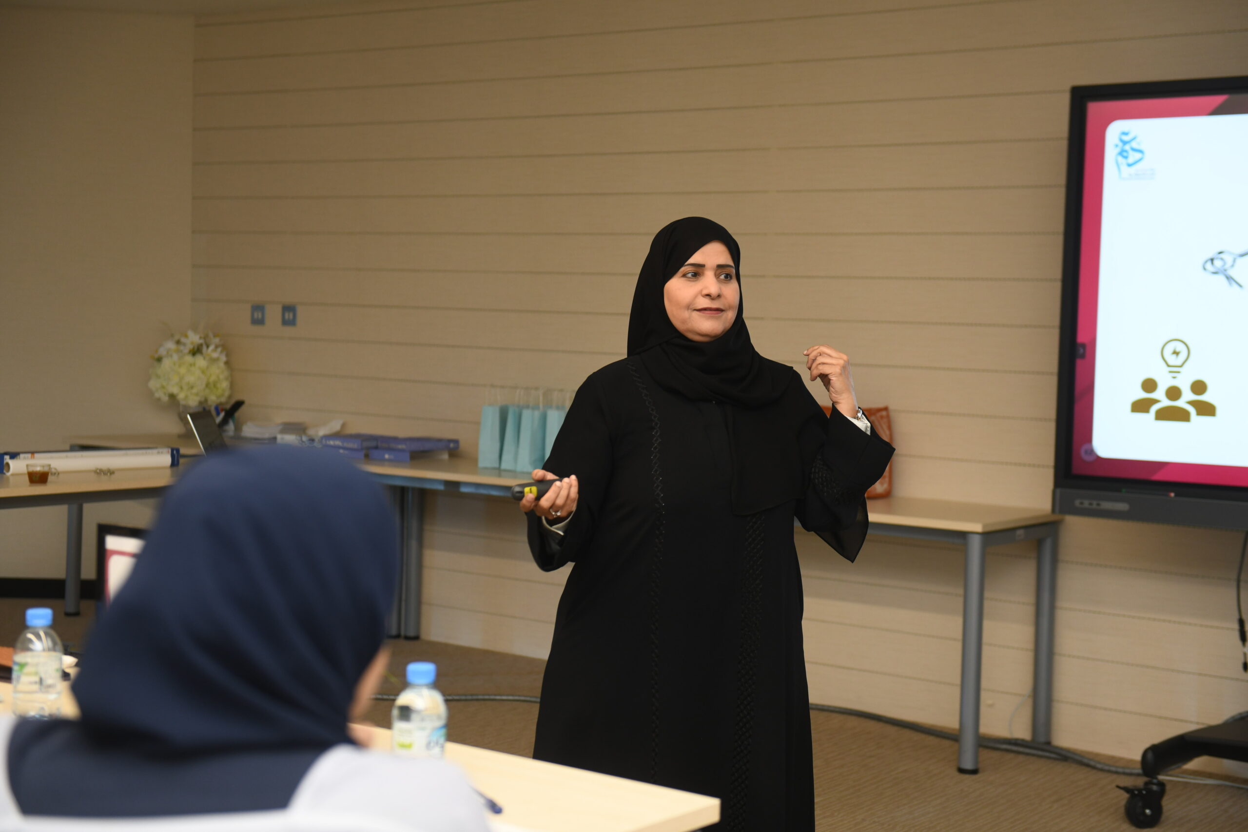 ورشة إدارة الأزمات في بيئة العمل 03