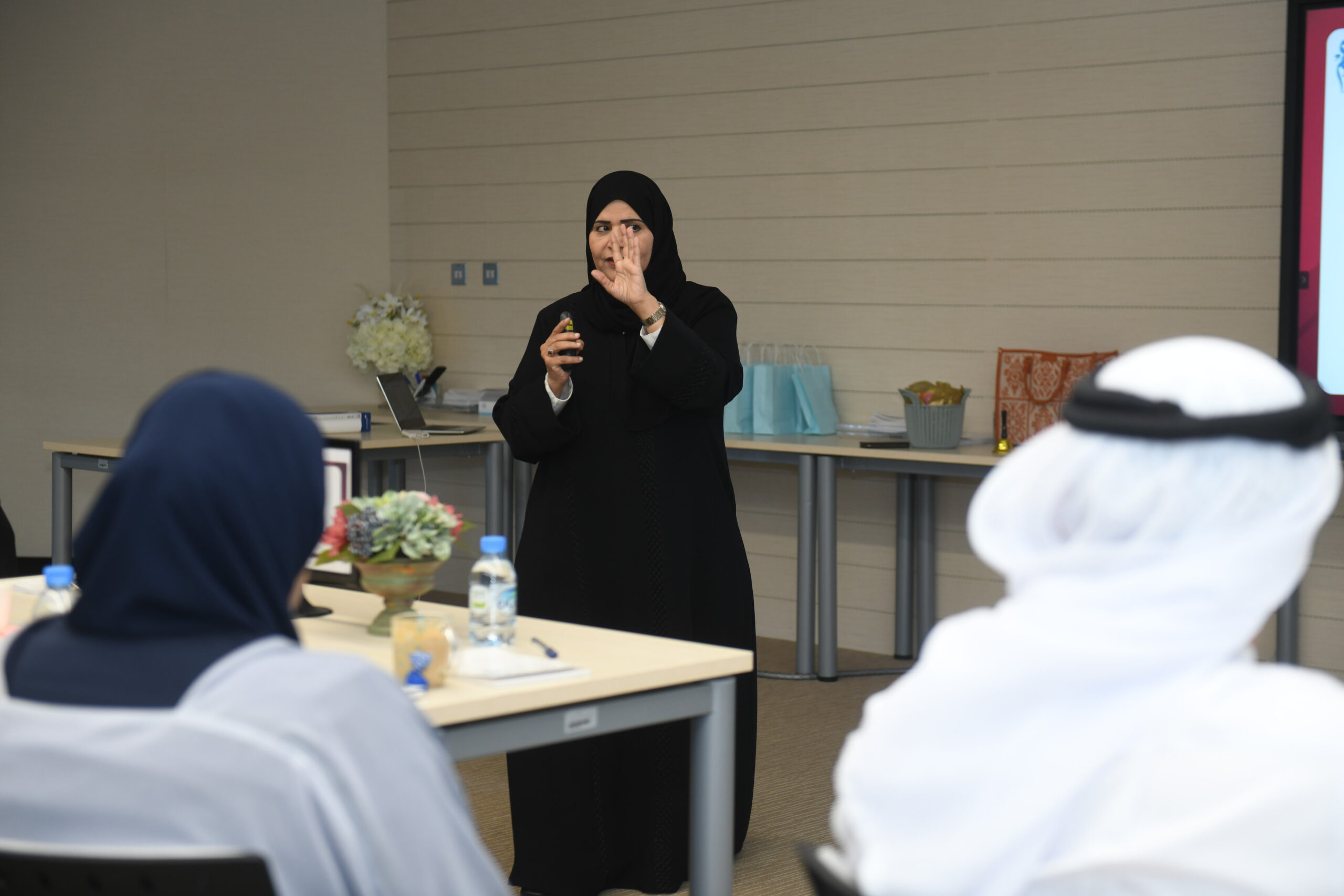 ورشة إدارة الأزمات في بيئة العمل 07