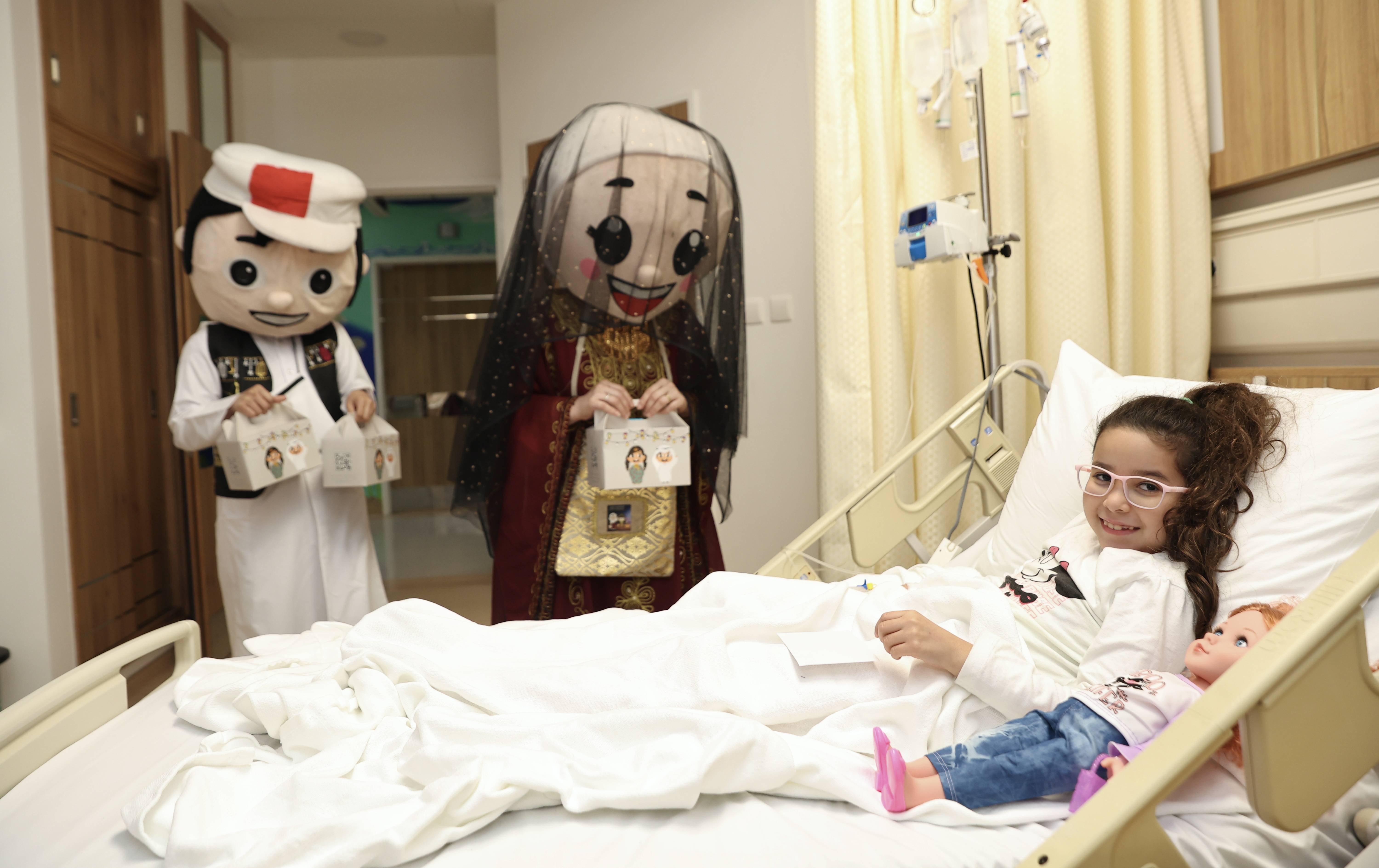 زيارة مستشفى الأهلي للاحتفال بليلة القرنقعوه 02