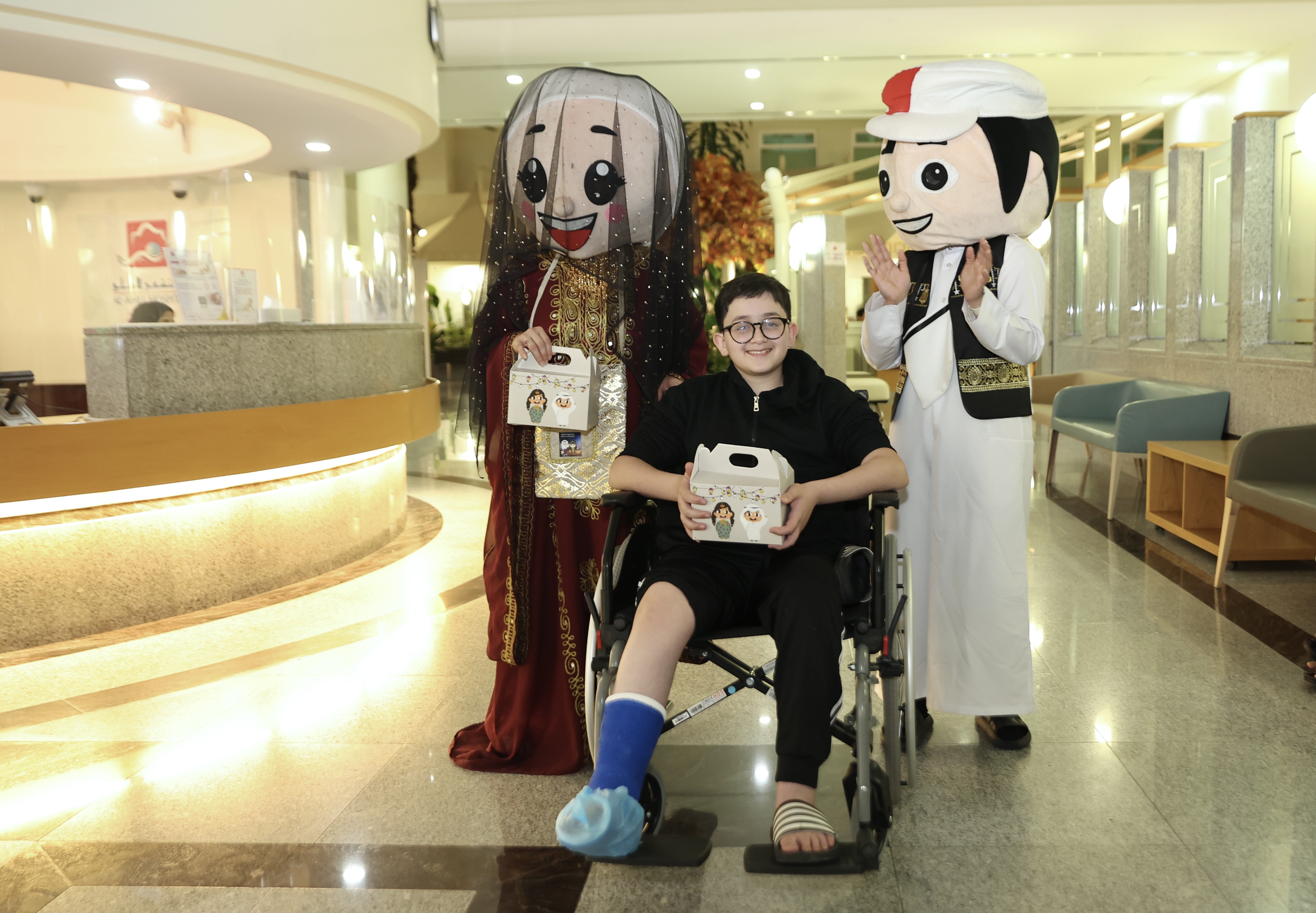 زيارة مستشفى الأهلي للاحتفال بليلة القرنقعوه 05